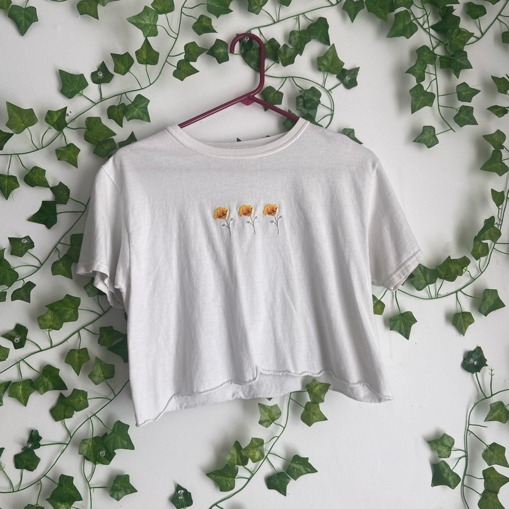 Brandy Melville Tee shirt!